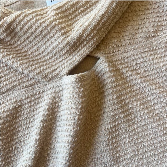 Cream, knitted Princess Polly tube top - Picture 2 of 4